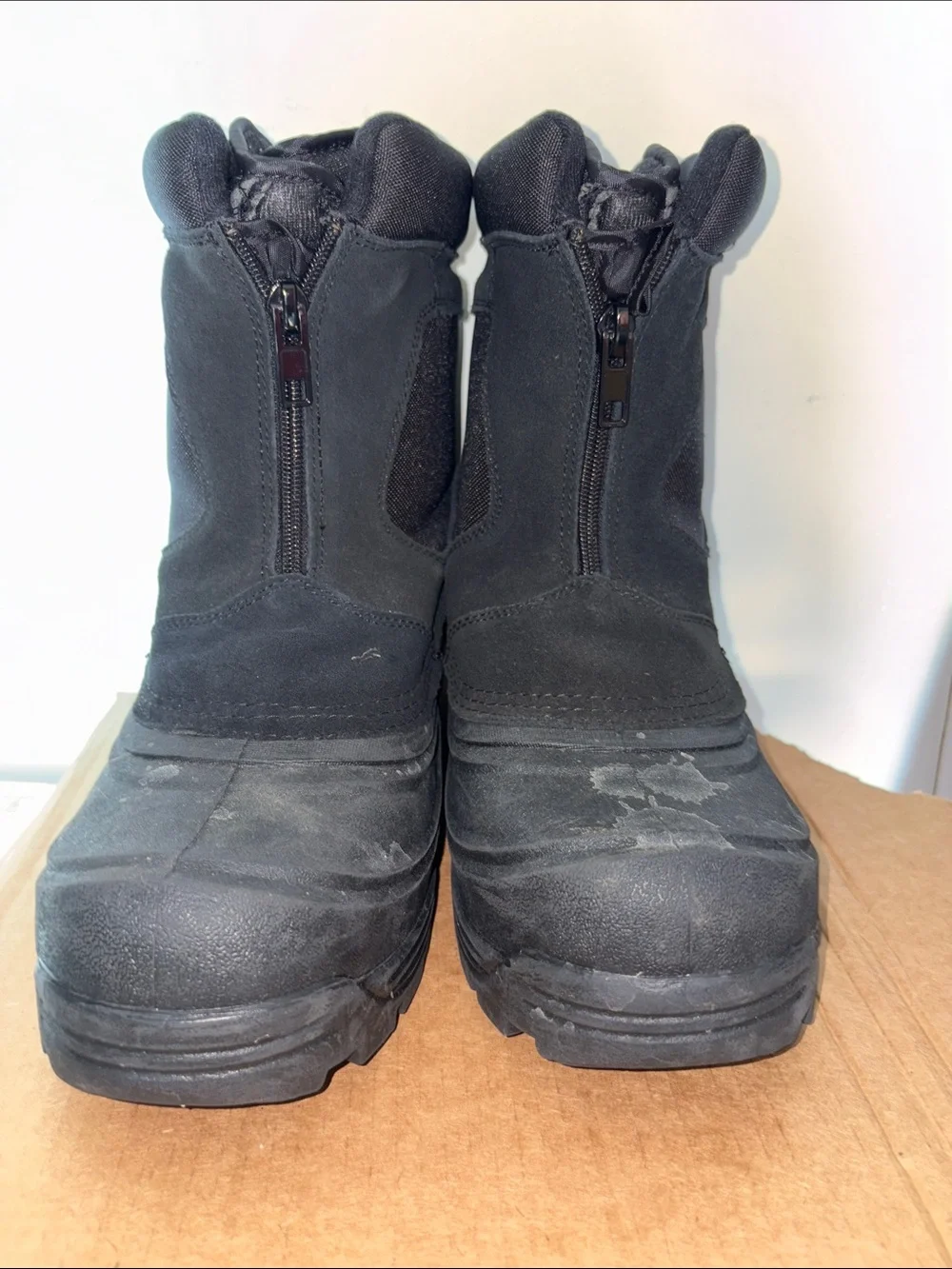 Ranger Black Insulated Work Boots - Zip Closure size 11